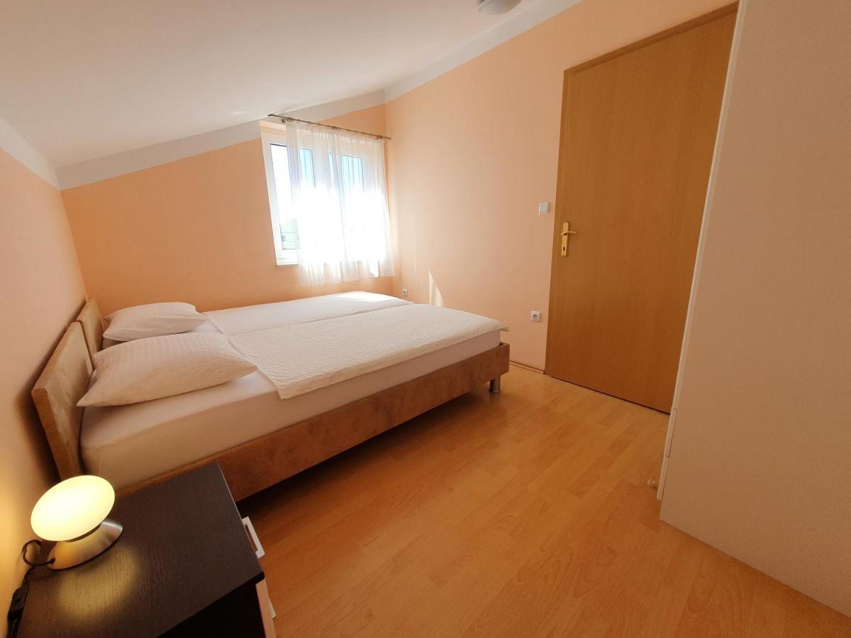 Apartments Oaza, Vrsi Mulo Exterior photo
